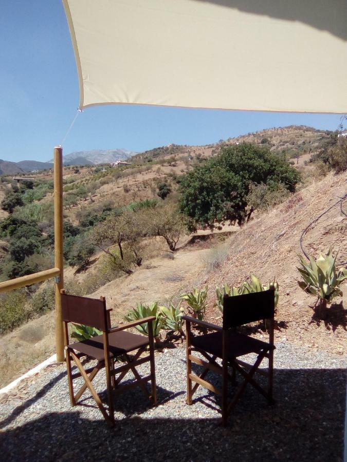 Bed and Breakfast The African House à Tolox Extérieur photo